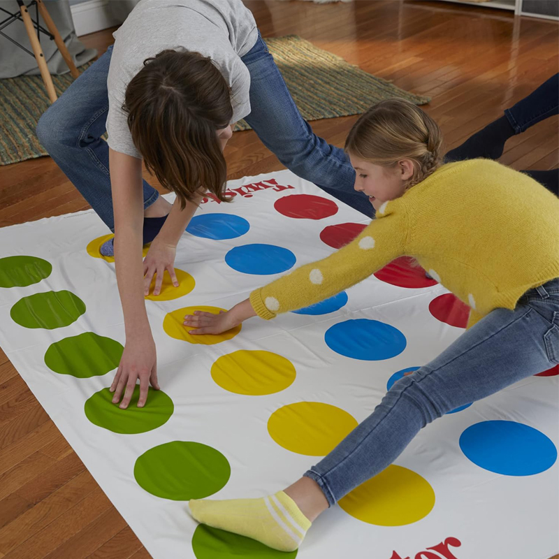 Hasbro Classic Twist Party Boa - Party Games Indoor For 6 12 Year Olds recension och pris