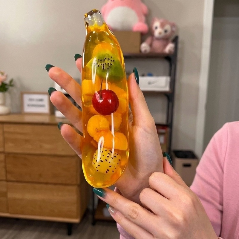 Fruit Banana Jelly Squishy Toy - Party Games Spy recension och pris